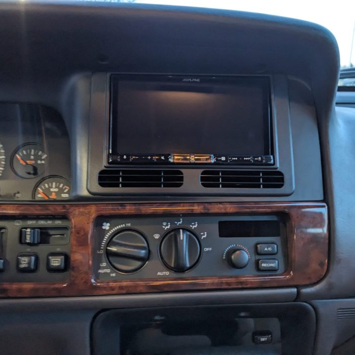 Grand Cherokee ZJ - Radio- & Multimedia Upgrade!
