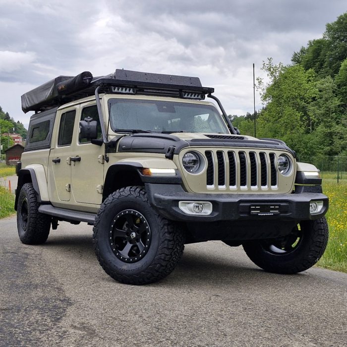 Jeep Gladiator Diesel - Beadlockfelgen, Beleuchtung & Hood Protector
