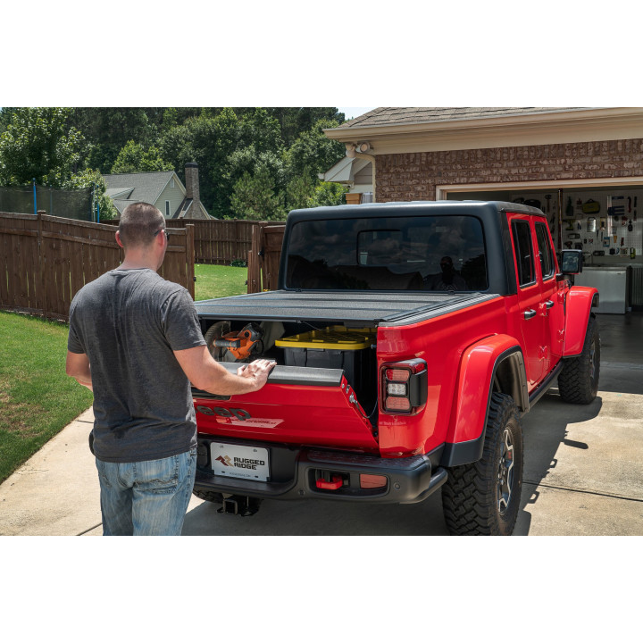 Tonneaucover "Armis Hard Folding" Ruggedridge