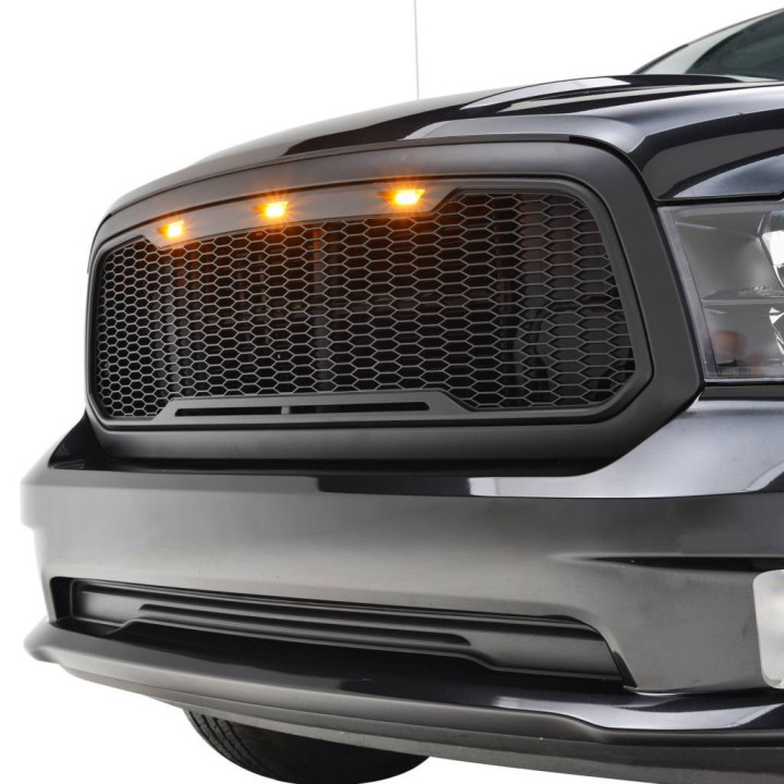 Kühlergrill mit integrierter Beleuchtung Paramount Automotive