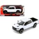 Modellauto RAM 1500 Laramie Rebell 1:24 weiss