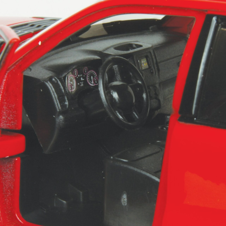 Modellauto RAM 1500 Rebell 1:24 rot