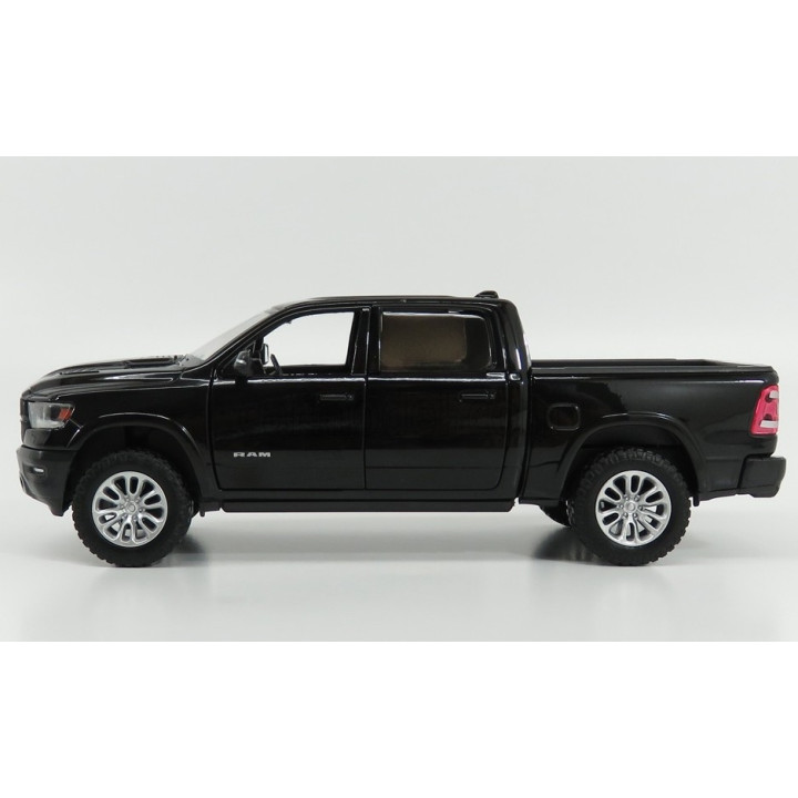 Modellauto RAM 1500 Laramie 1:24 schwarz