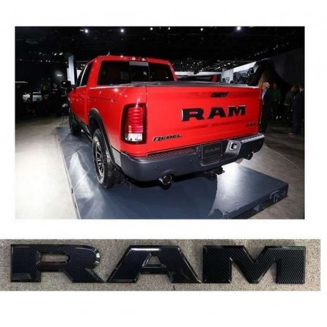 RAM Emblem gross "Carbon-Style"