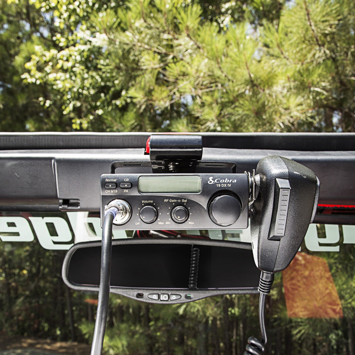 CB-Funk Windshield-Mount Ruggedridge