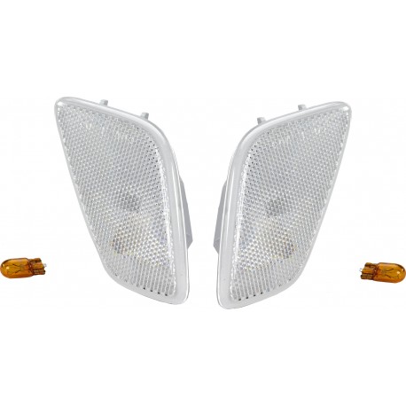 Sidemarkers "clear" Crown Automotive