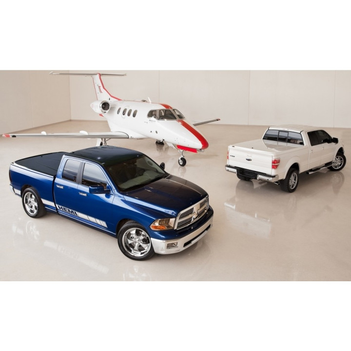 Hard Tonneau-Cover Undercover Quad- / Regular-Cab Wagenfarbe