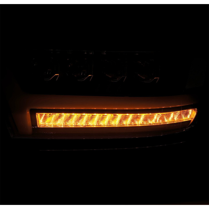 Voll-LED Scheinwerfer schwarz Alpharex RAM 1500