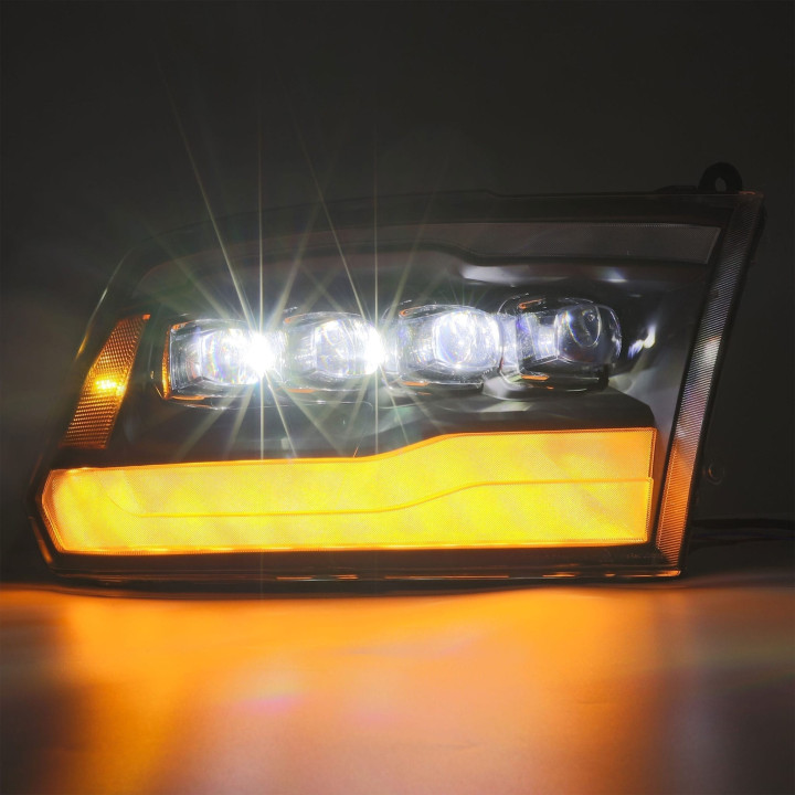 Quad LED-Projektor Scheinwerfer Alpha-Black Alpharex RAM 1500