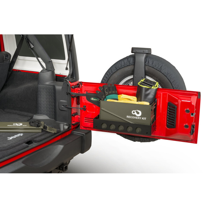 Tailgate Shelf Quadratec mit "Fake" Munitionskiste
