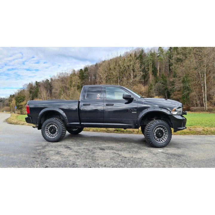 6" Fahrwerk RoughCountry RAM 1500 mit DTC Gutachten