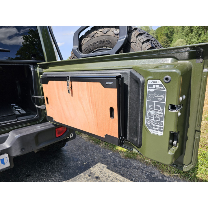 Tailgate Table Frontrunner 2.0