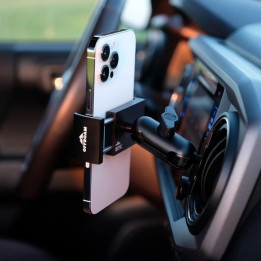 Fahrzeugspezifische Smartphone-Halterung OFFROAM