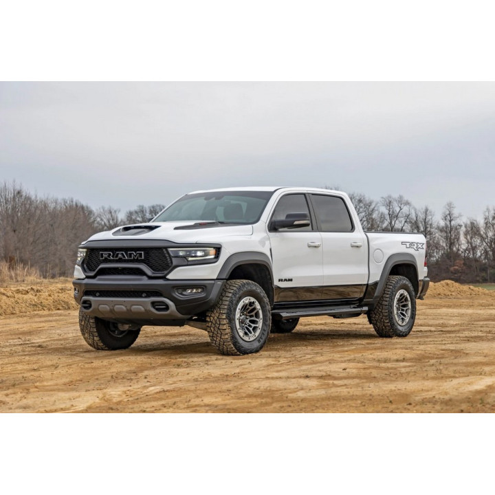 Trittbretter "HD2" RoughCountry Crew-Cab