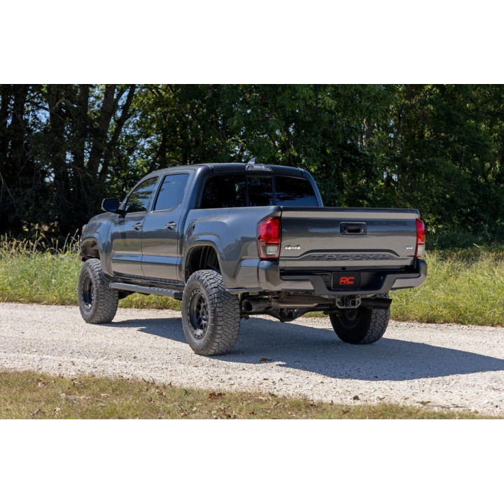Trittbretter "BA2" RoughCountry Double-Cab