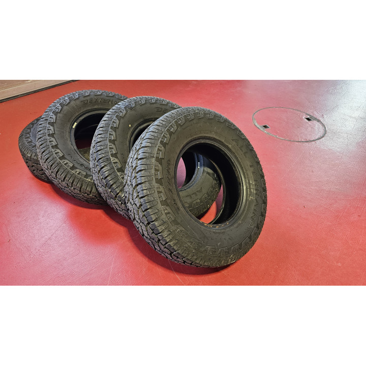 Dextero AllTerrain Reifen 235/75R15 occ