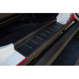 2 in 1 Rockerpanel & Einstiegsleistenschutz Bushwacker Gladiator