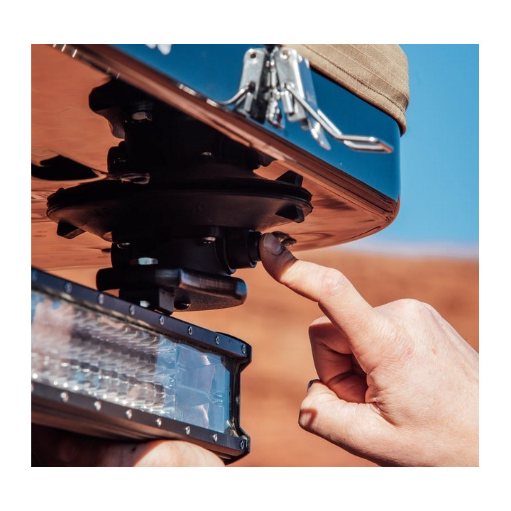 Lightbar-Mount by Seasucker®