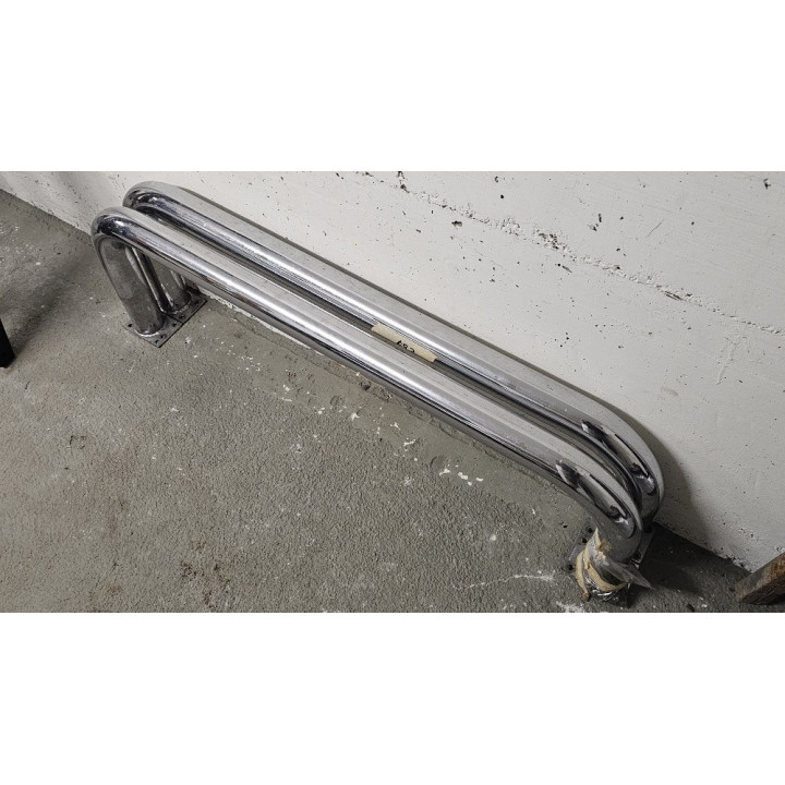 Sidesteps chrom CJ-7 occ.
