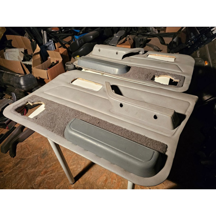 Türverkleidungen vorne grau Cherokee XJ