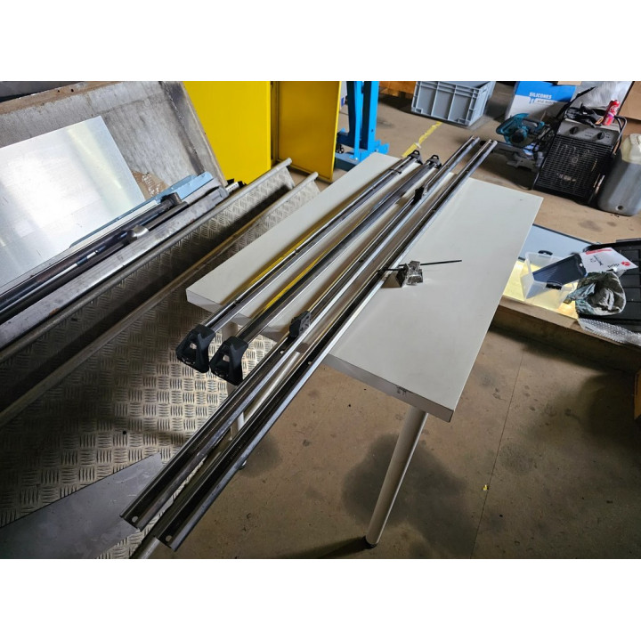 Komplette Dachreeling-Einheit chrom Cherokee XJ