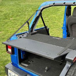 EZ-Trunk Tailgate Table