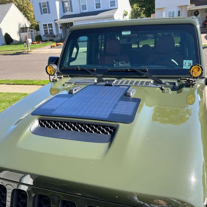 Passgenaues Solarpanel für Motorhaube JL