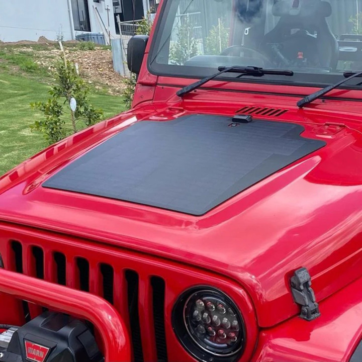 Passgenaues Solarpanel für Motorhaube JL