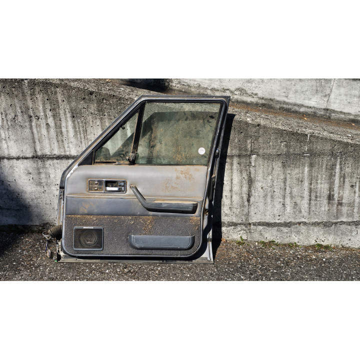 Türe v.r. grau komplett Cherokee XJ