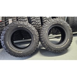 BF Goodrich Ko2 Reifen-Satz (2 Stück)  265/70R17 occasion