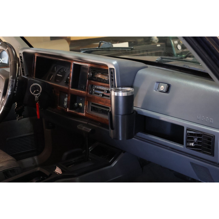 Custom-Made Cupholders Cherokee XJ