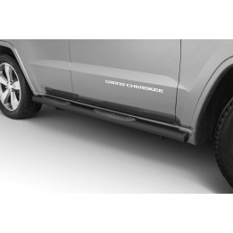 Sidesteps schwarz mit Kunststofftritt Jeep Grand Cherokee (WK2 Jg. 15-21) Steeler