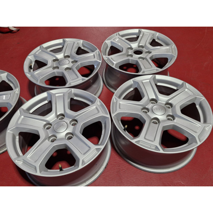 Original Jeep Felgen-Satz 17'' silber occasion / neuwertig