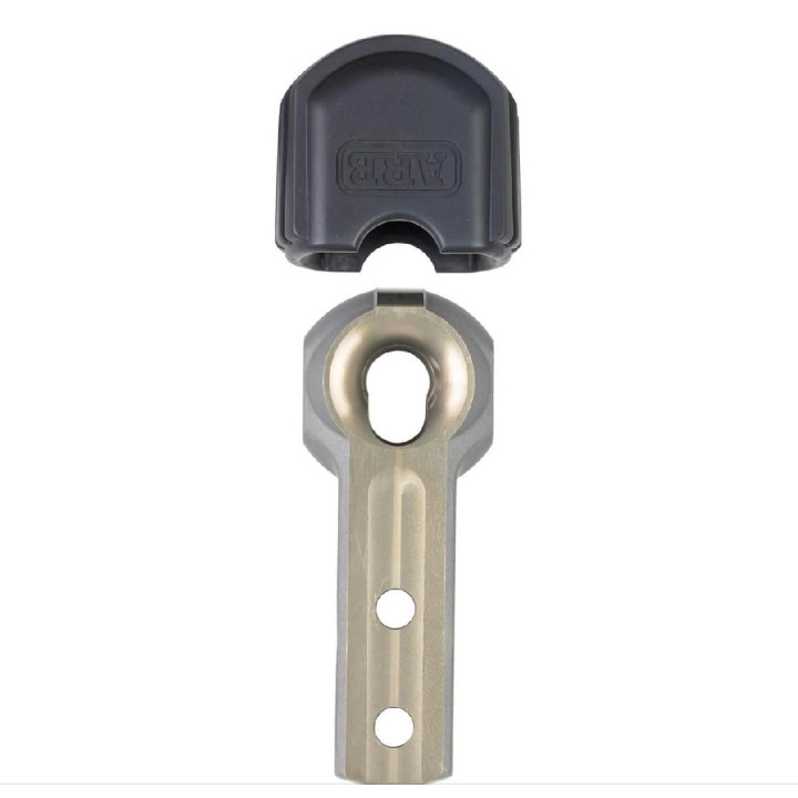 Hitch-Shackle ARB