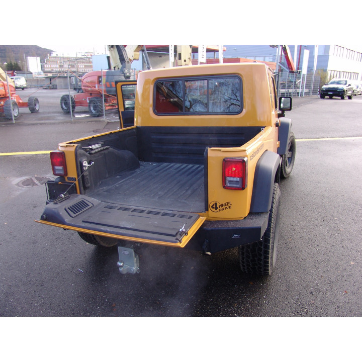 Heckklappen-Umbau Wrangler JK auf CJ-Style