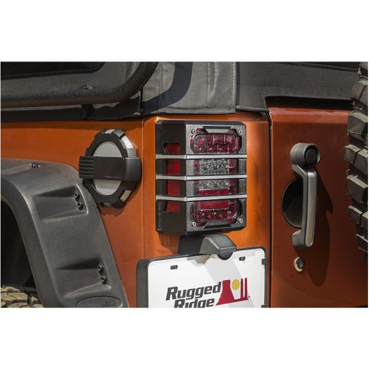 Lampengitter hinten brushed Ruggedridge