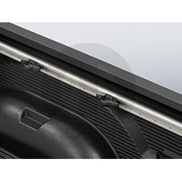 Utility-Rails für Ladungssicherung Mopar