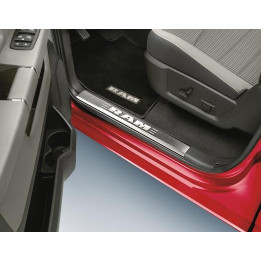 Einstiegsblenden edelstahl mit RAM-Logo Mopar (2-Türer)