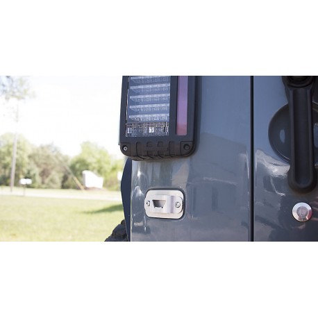 Flaschenöffner für Kennzeichen-Blindstopfen