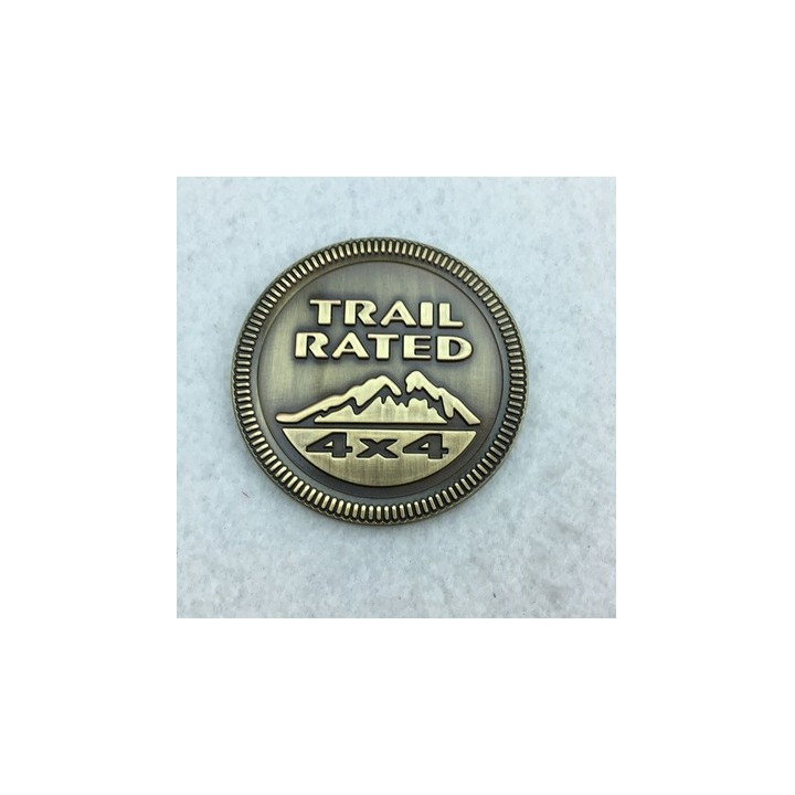 Emblem "Trail Rated" in divesen Farben
